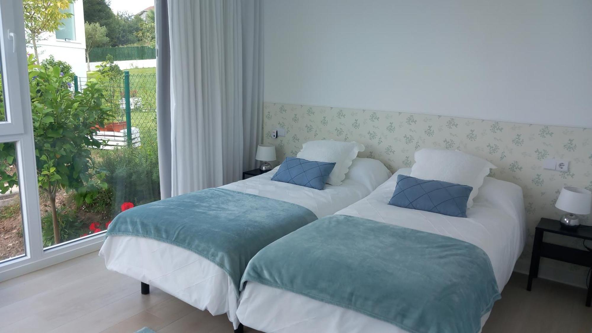 Casas Turisticas Lar Jardin - Parking Privado Santiago de Compostela Kültér fotó