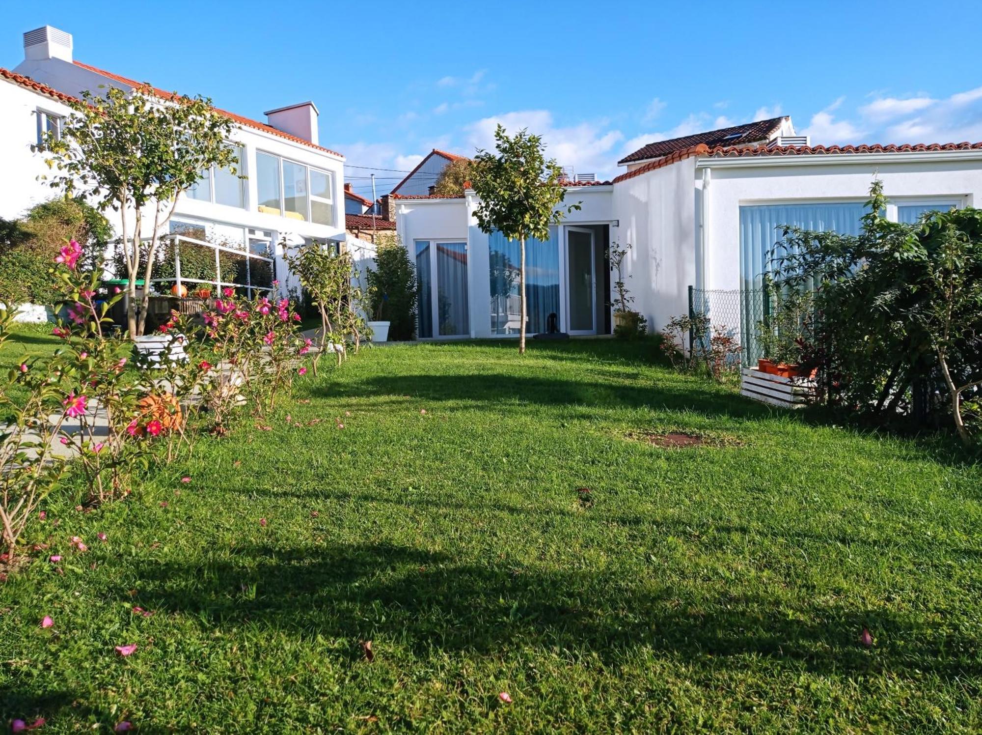 Casas Turisticas Lar Jardin - Parking Privado Santiago de Compostela Kültér fotó